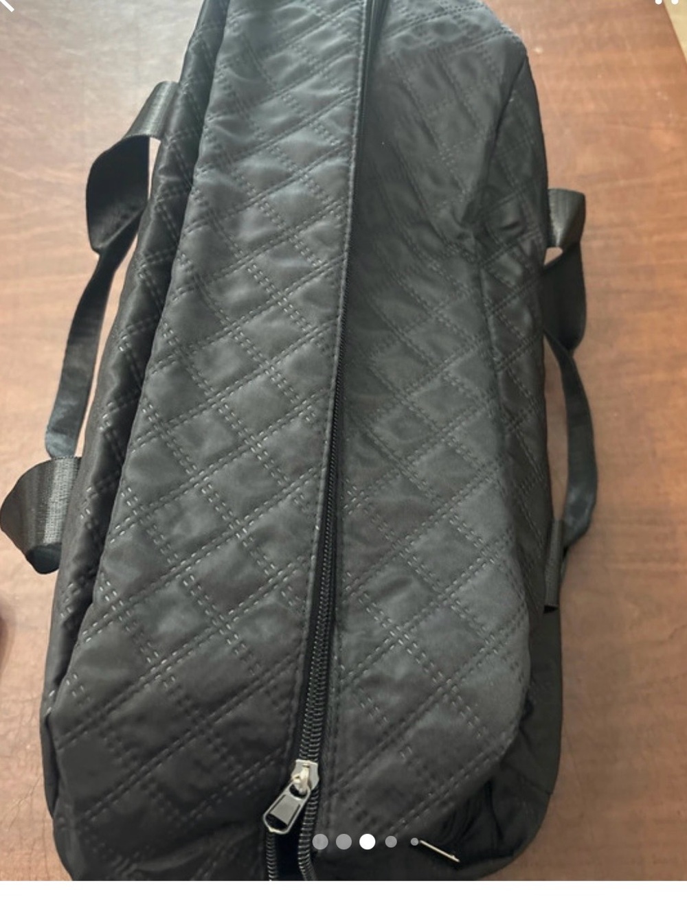 Weekender Bag - Picture 3 of 4